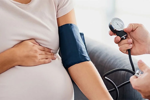 Pregnancy Complications to Look Out For!